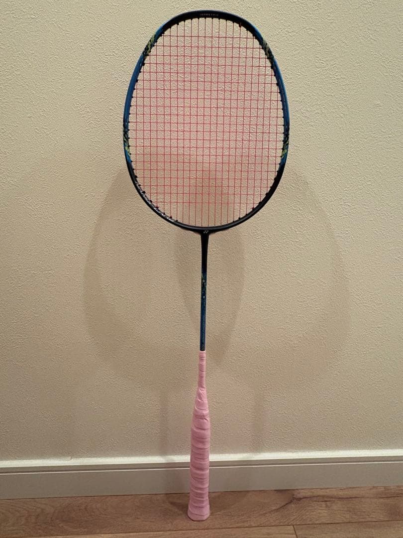 YONEX ナノフレア700廃盤品　青