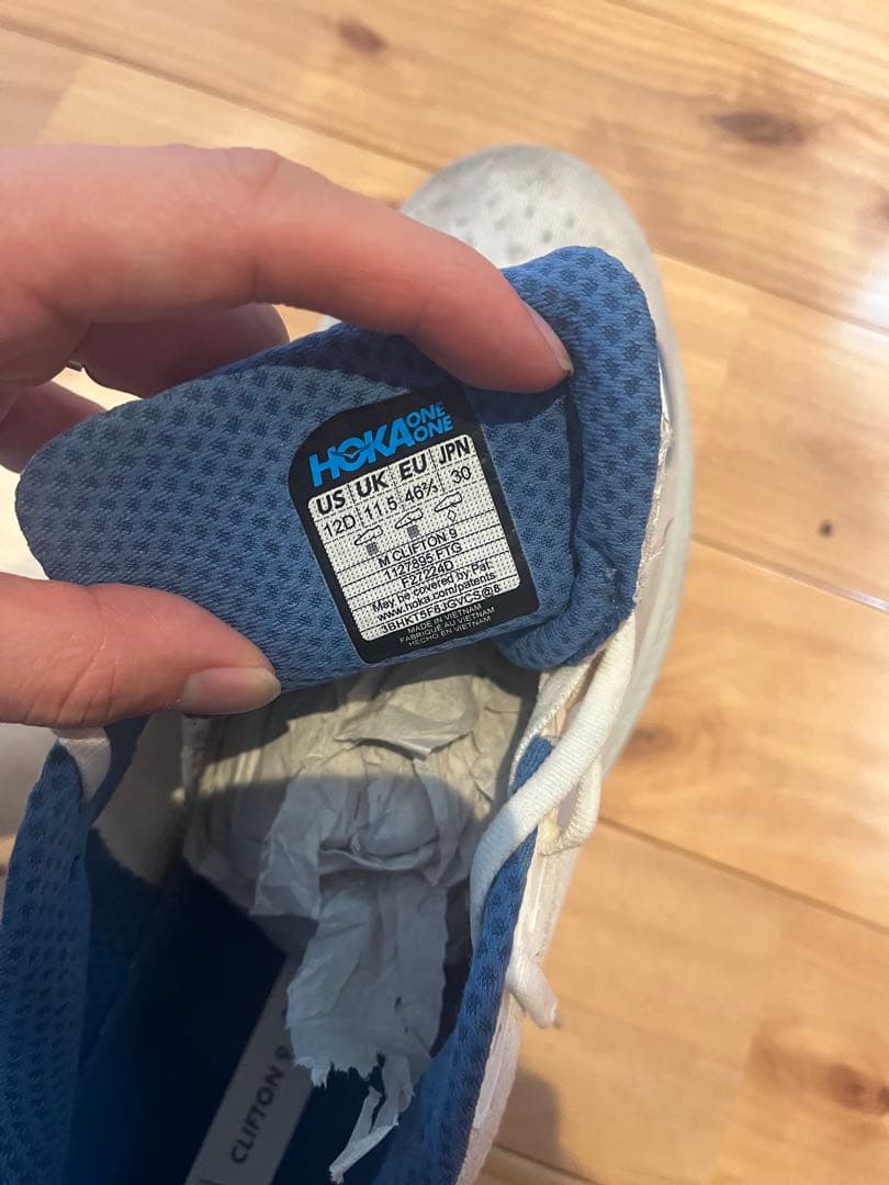 HOKA ランニングシューズ クリフトン9 30cm