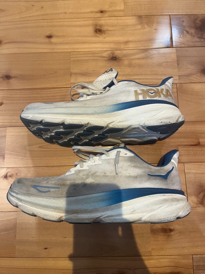 HOKA ランニングシューズ クリフトン9 30cm