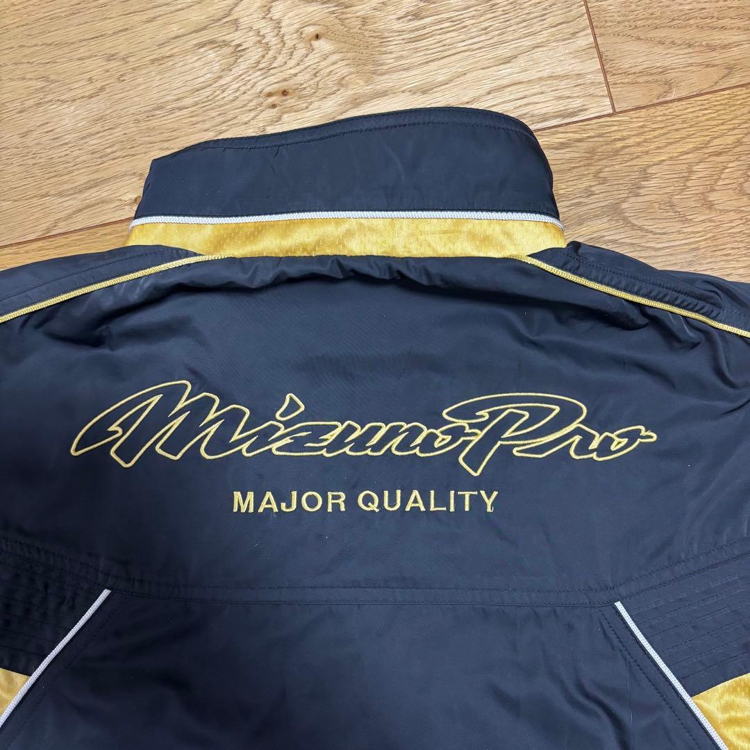 ミズノプロ mizuno proウインドブレーカー　O （XL）サイズ 黒×金