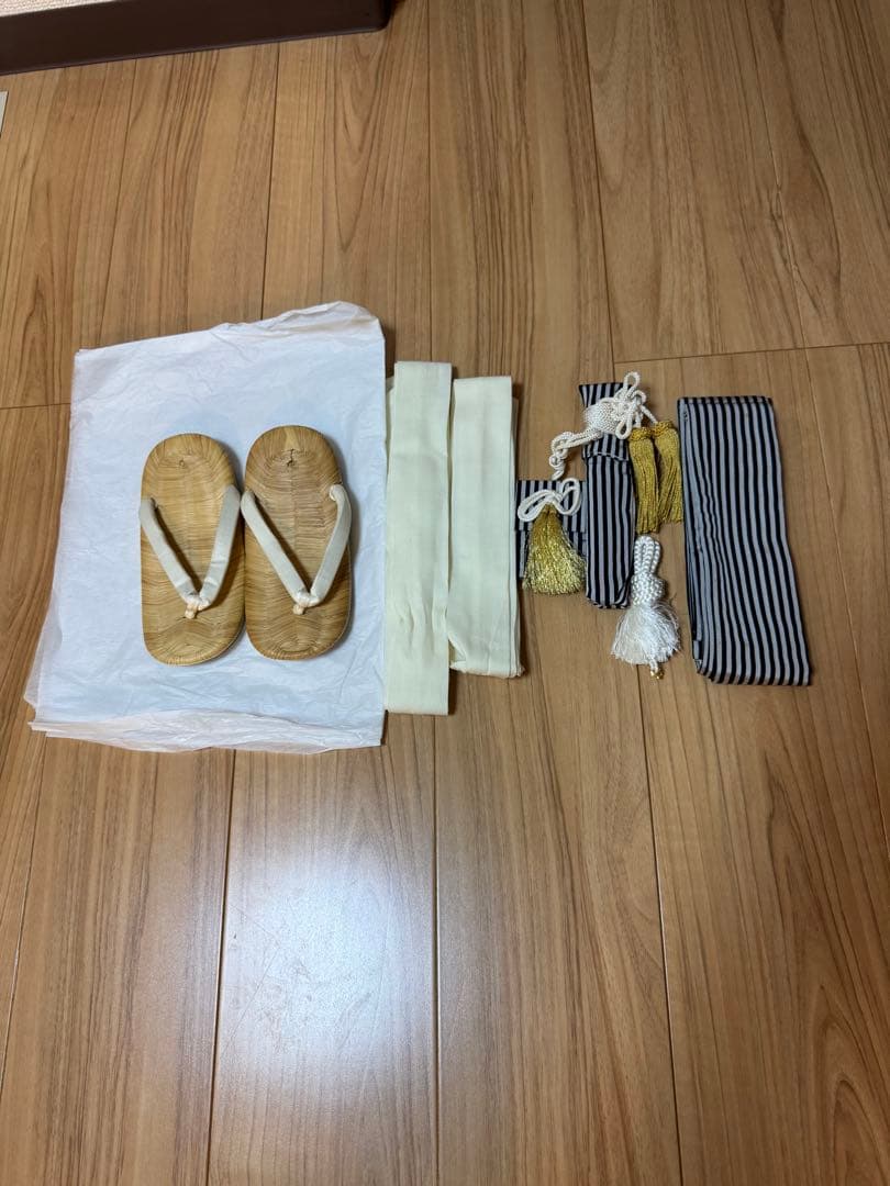 七五三　五歳男子正絹紋付き羽織袴一式