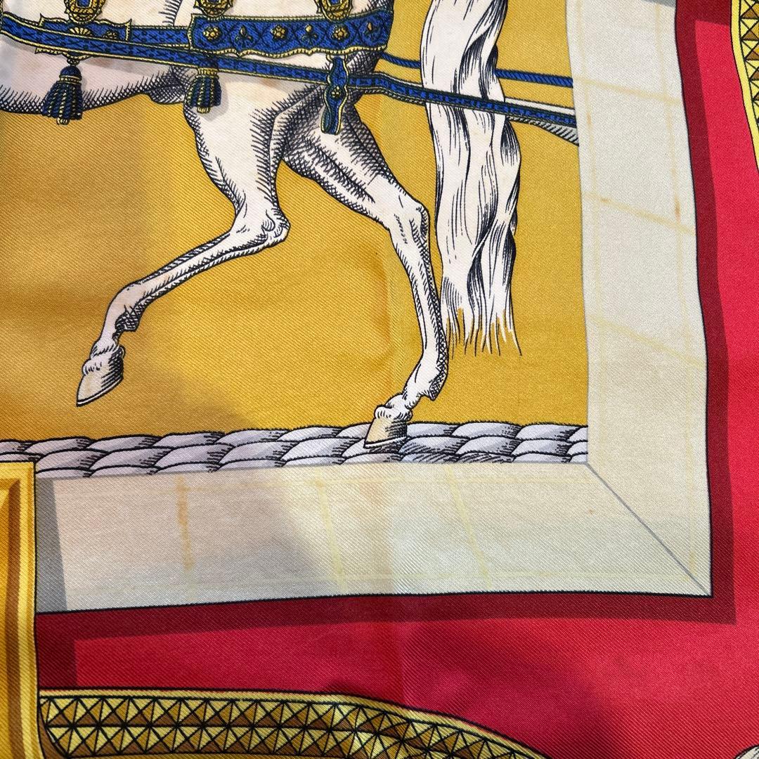 HERMES カレ90 GRAND APPARAT 盛装の馬 シルクスカーフ