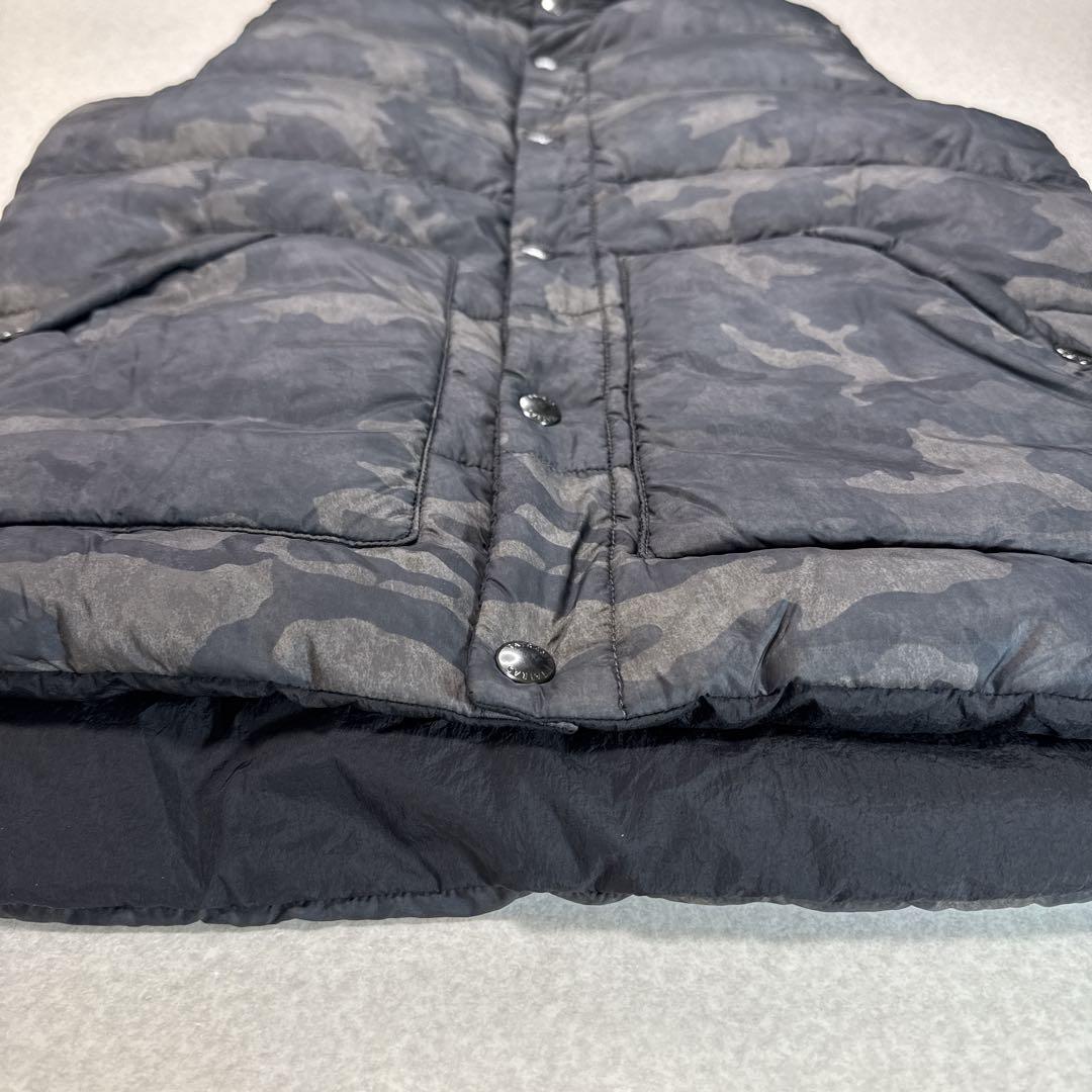 美品⭐️TATRAS OSERO ダウンベスト リバーシブル カモ柄 迷彩 2