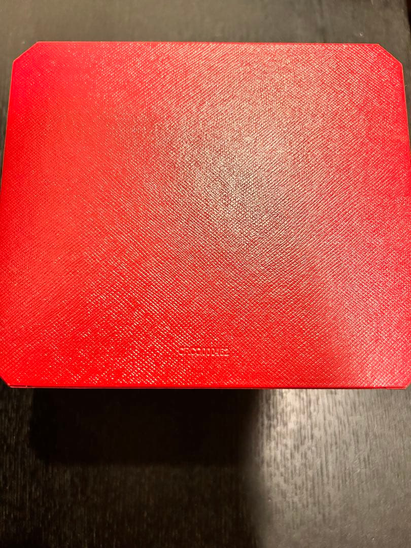 ブラックフライデー！かなり美品　正規品⭐︎Cartier 赤ギフトボックス 正方形