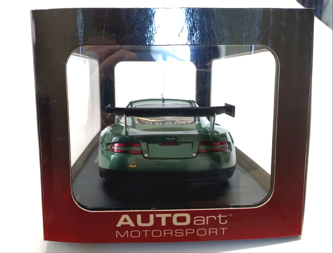 オートアート 1／18 ASTON MARTIN アストンマーチン DBR9