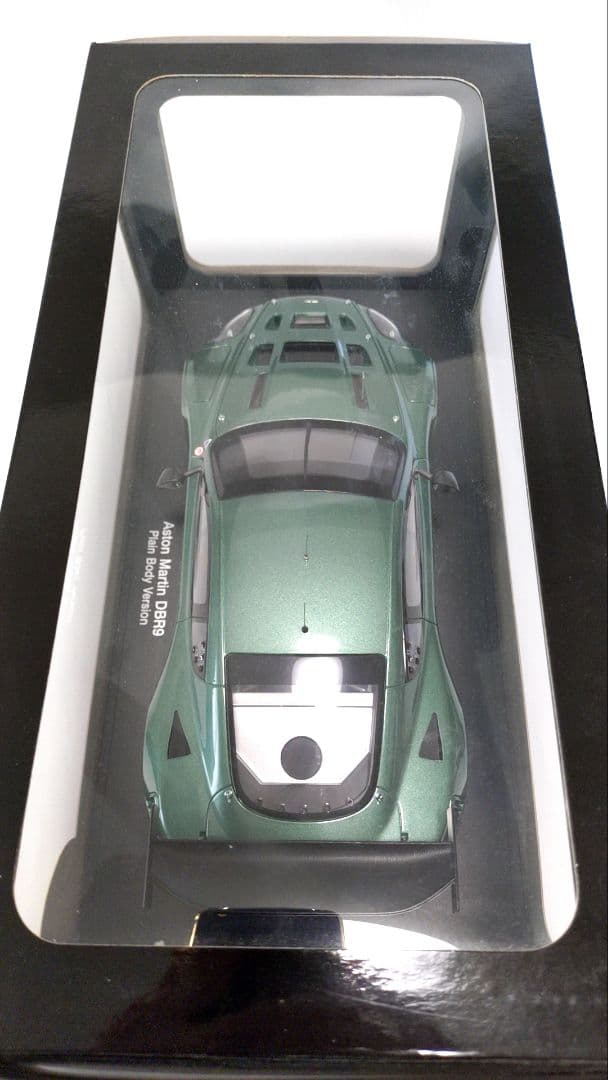 オートアート 1／18 ASTON MARTIN アストンマーチン DBR9