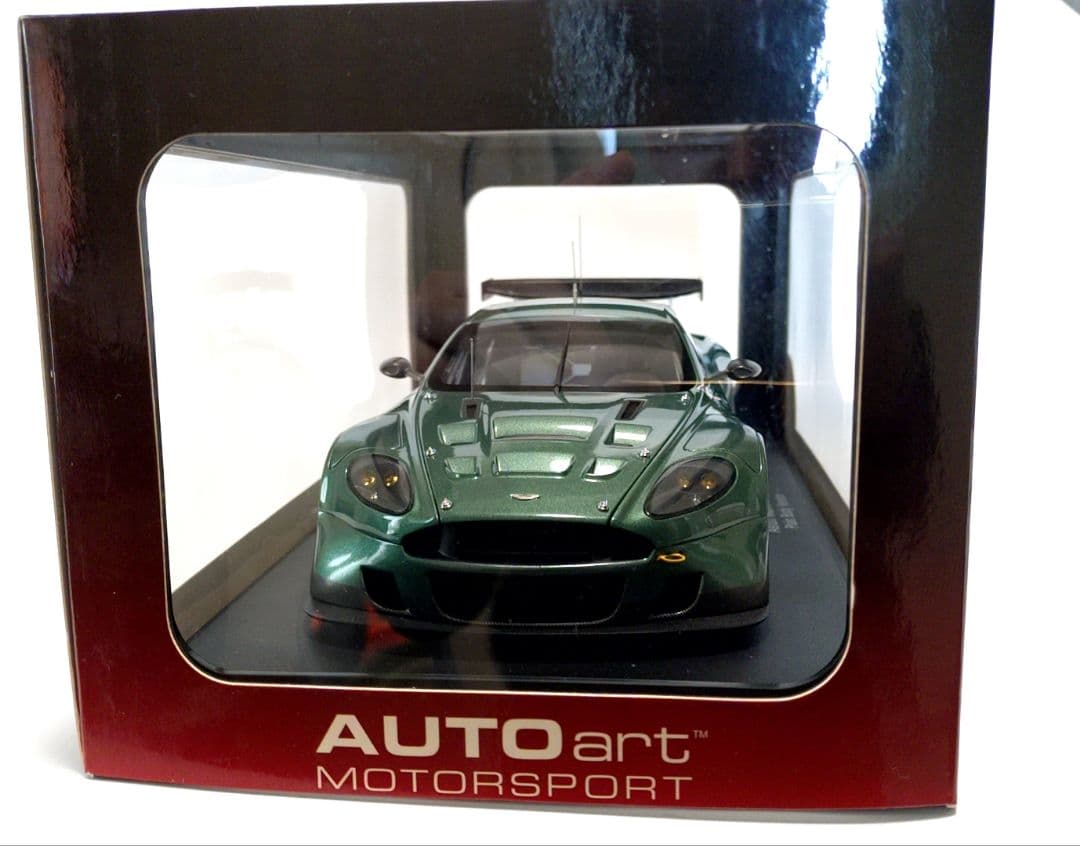 オートアート 1／18 ASTON MARTIN アストンマーチン DBR9