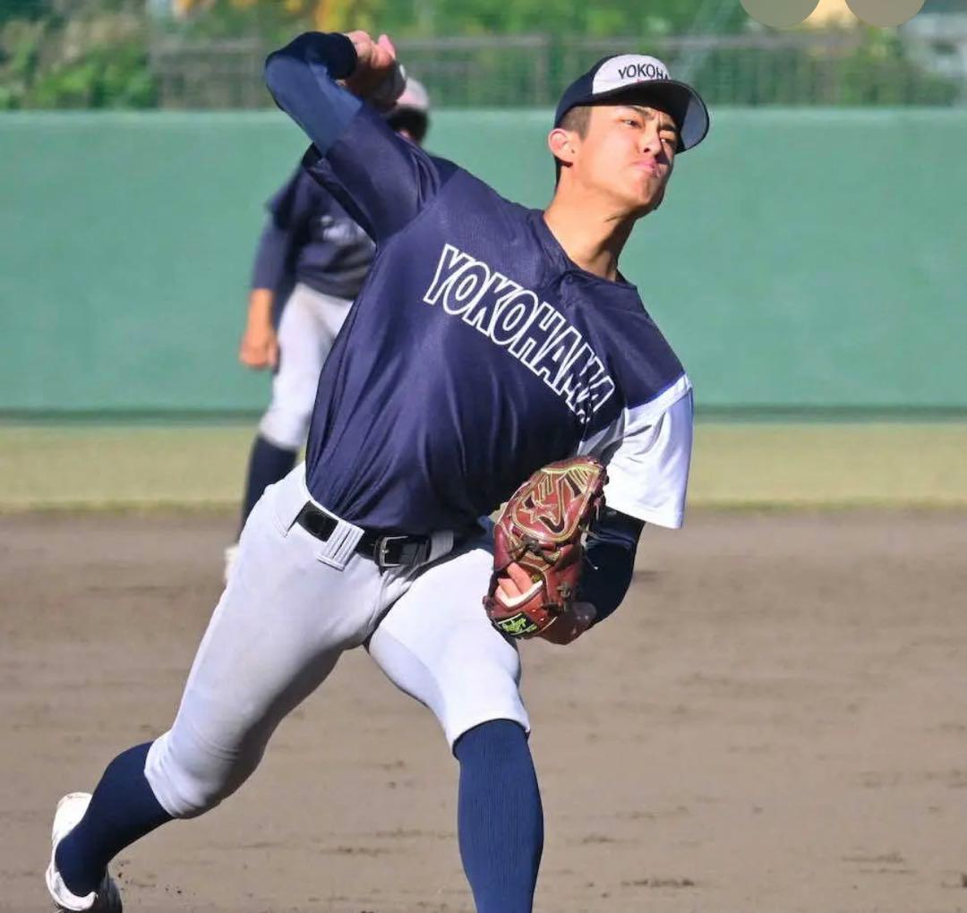 横浜高校　セカンドユニフォーム