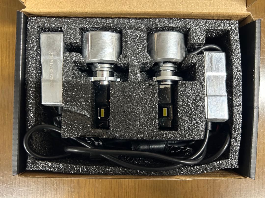 HID屋バルブセット D1/D3/D2/D4 6500K 未使用品