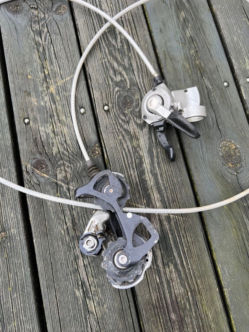 SHIMANO XTリアディレイラー シルバー ブラック 操作レバー付き
