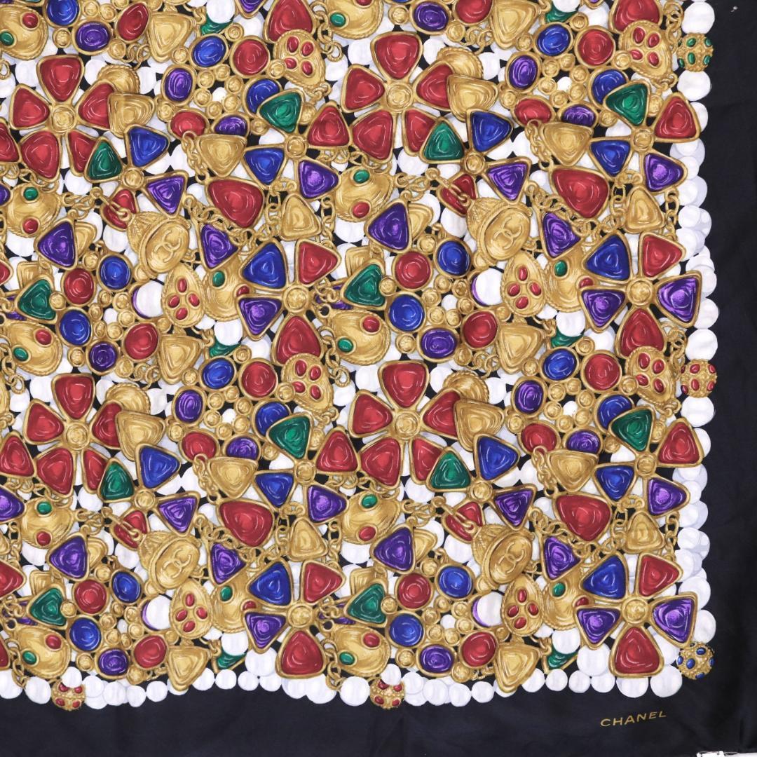 CHANEL グリポワ柄　シルク　スカーフ　ビジュー　大判　ストール　ココマーク