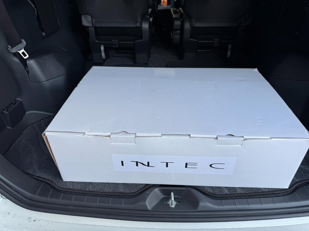 INTEC 90系 ノア・ ヴォクシー テールランプ