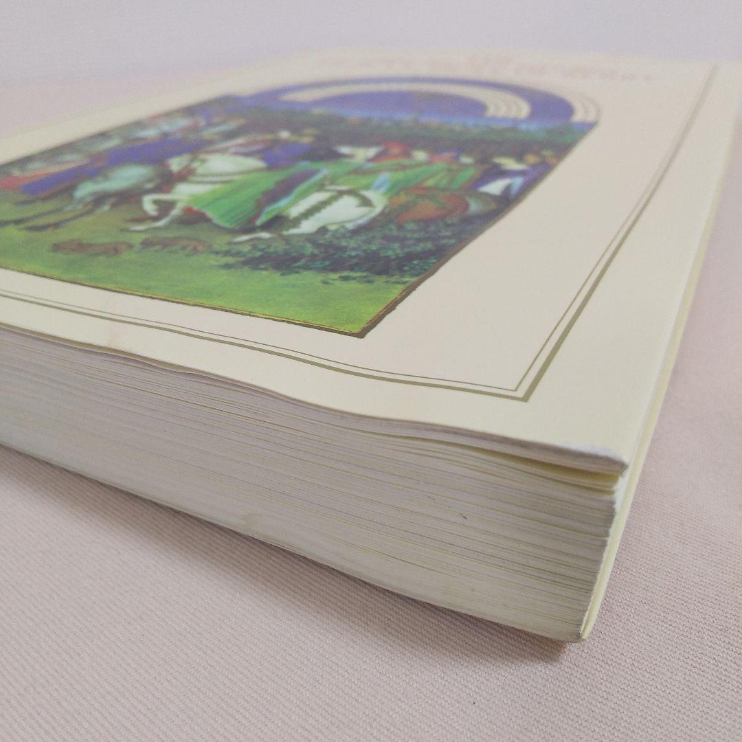 ベリー公のいとも豪華なる時祷書 英語 洋書