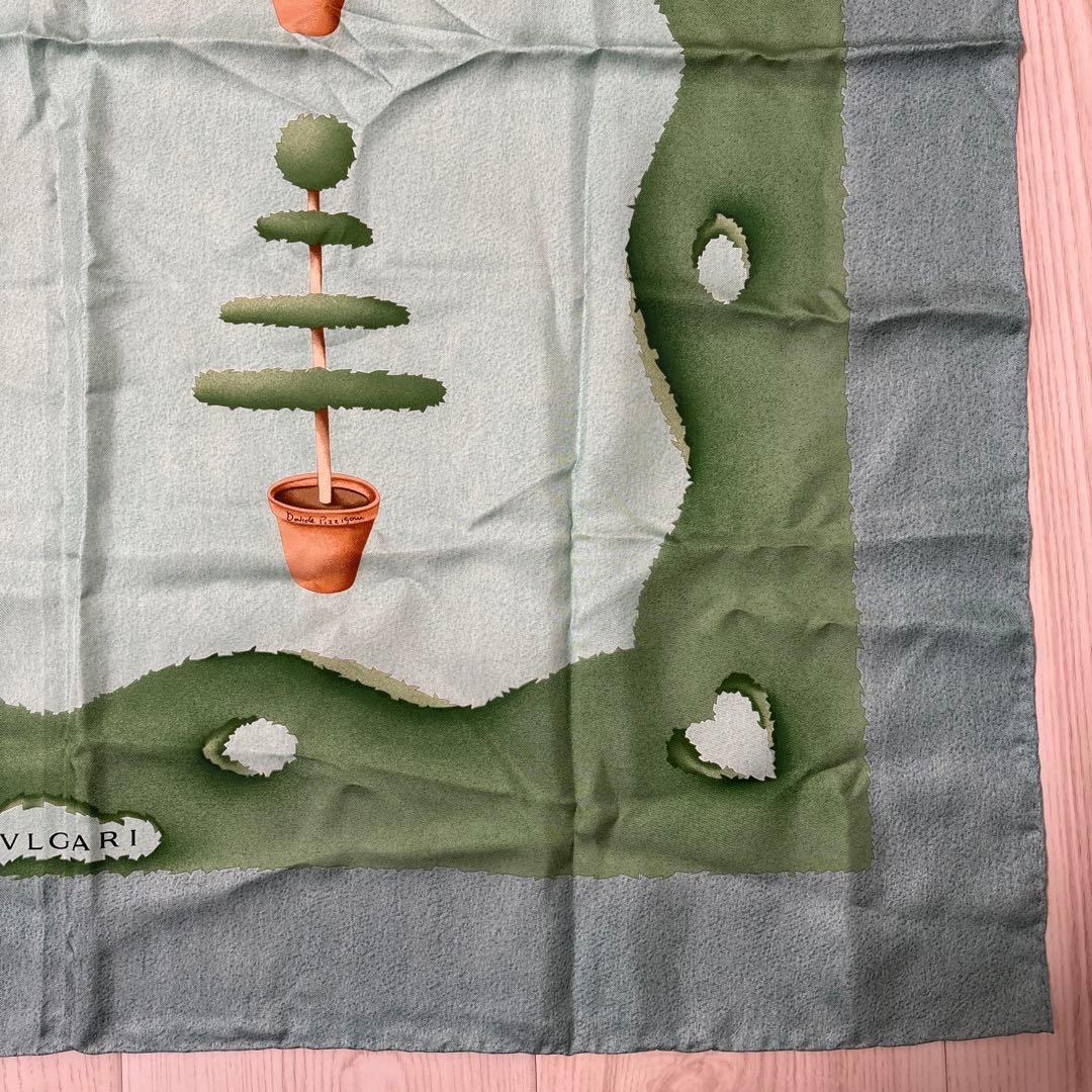 【美品】BVLGARI ブルガリスカーフ 植物モチーフ シルクスカーフ