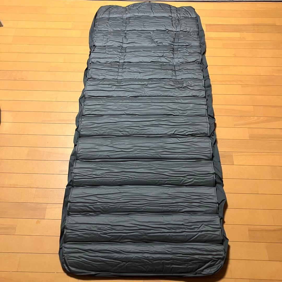 コールマン　インフレーターマット　ハイピーク　　シングル　10センチ