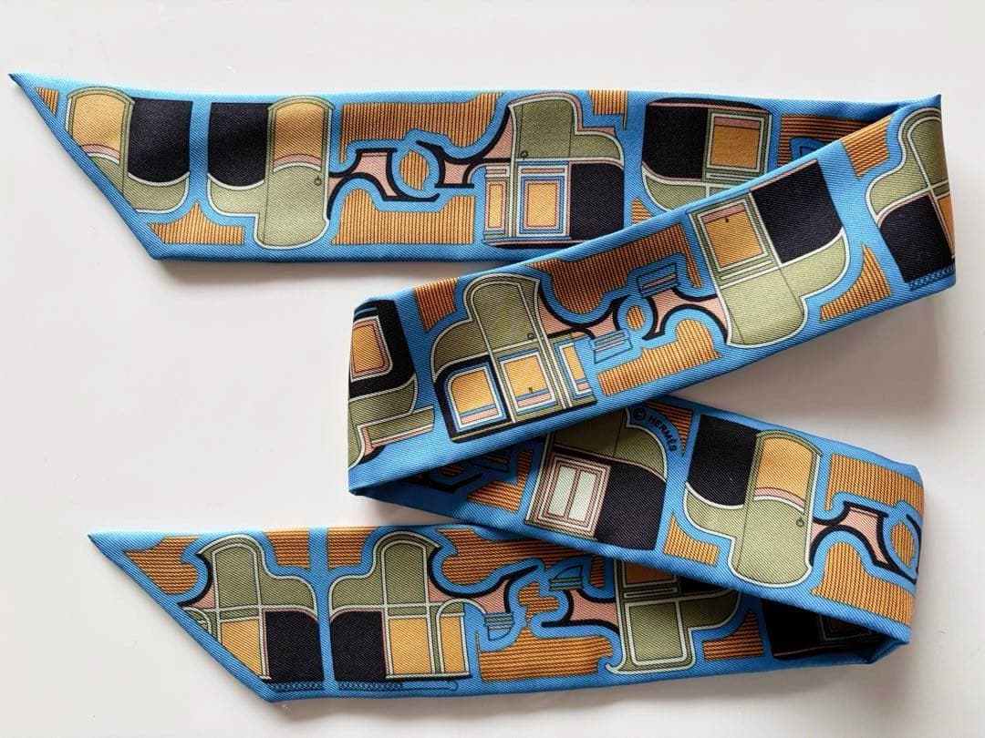 HERMES エルメス　ツイリー