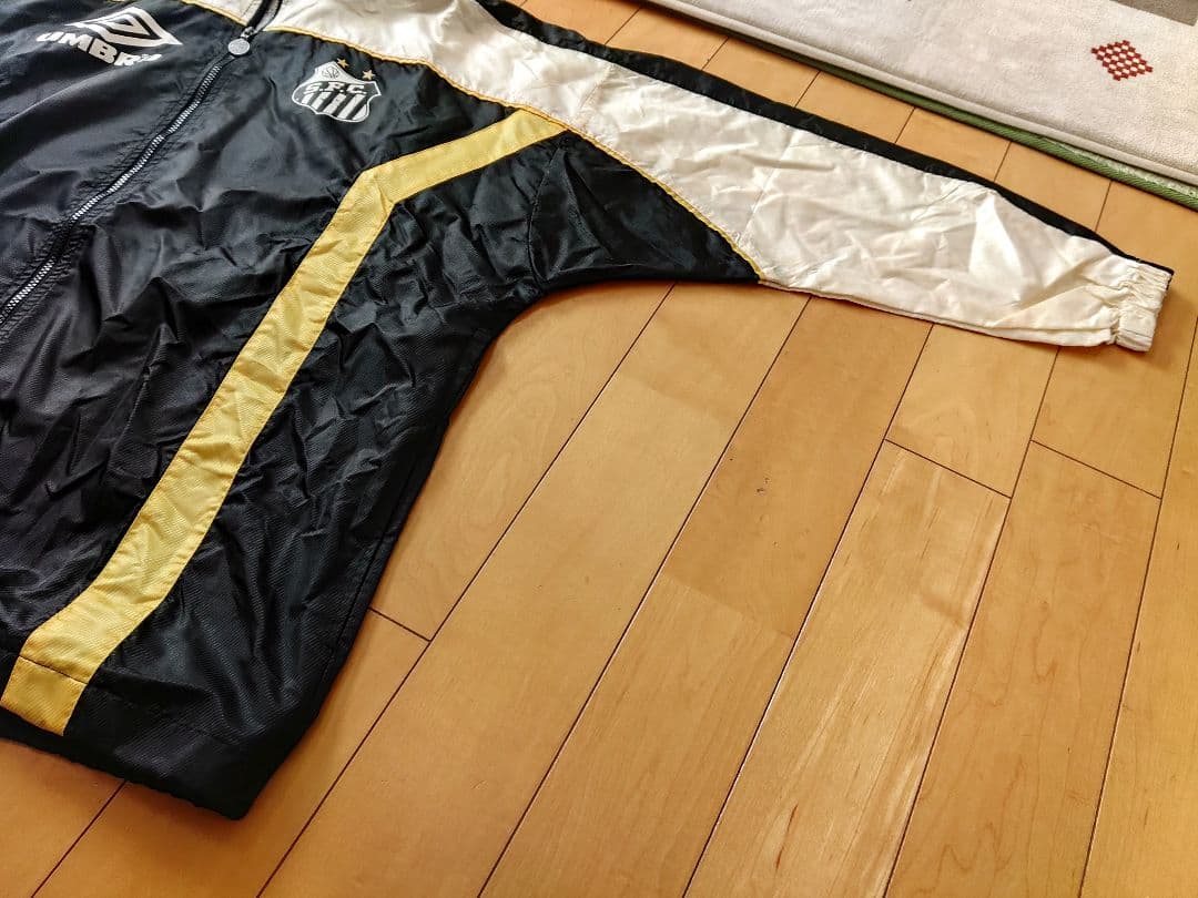 ヴィンテージジャケットアンブロSantos FC ナイロンジャケット