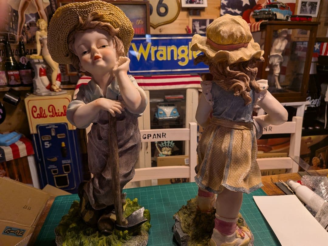 レジン製品　ガーデンオブジェ　置物　約50センチ 2対セット　出窓や観葉植物の横