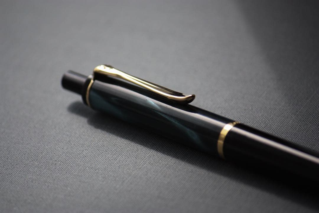Pelikan ボールペン