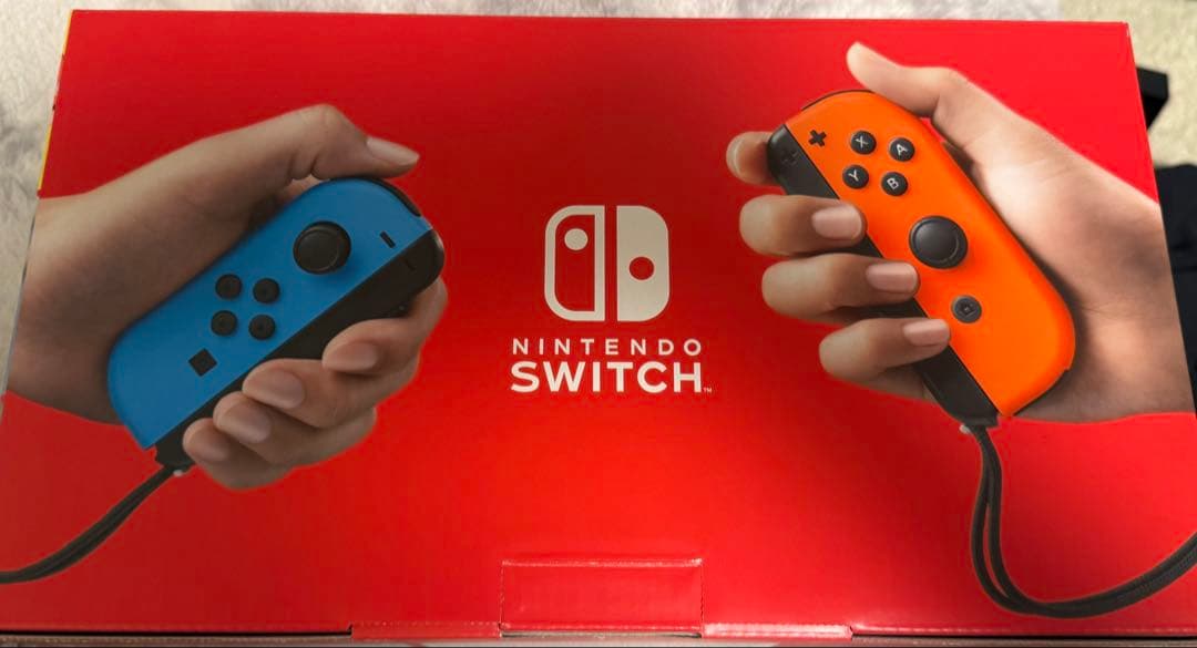 【美品】Nintendo Switch 本体 フィルム付