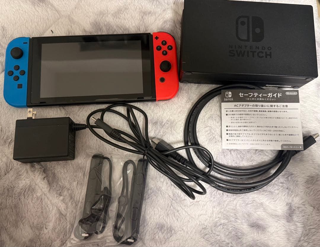 【美品】Nintendo Switch 本体 フィルム付