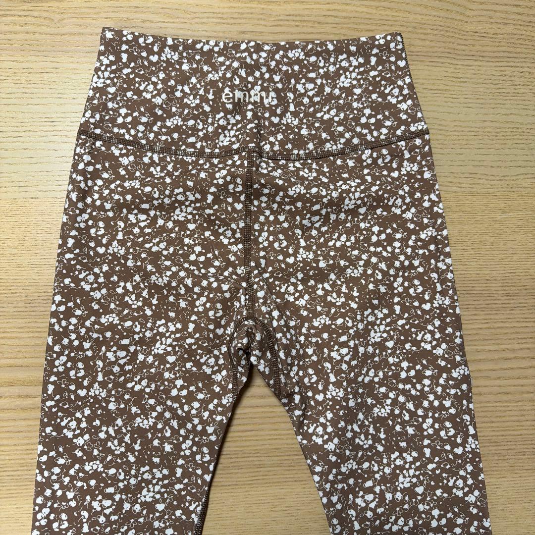 専用！emmi エミ ヨガウェア ブラトップ ヨガパツン 2点セット フラワー