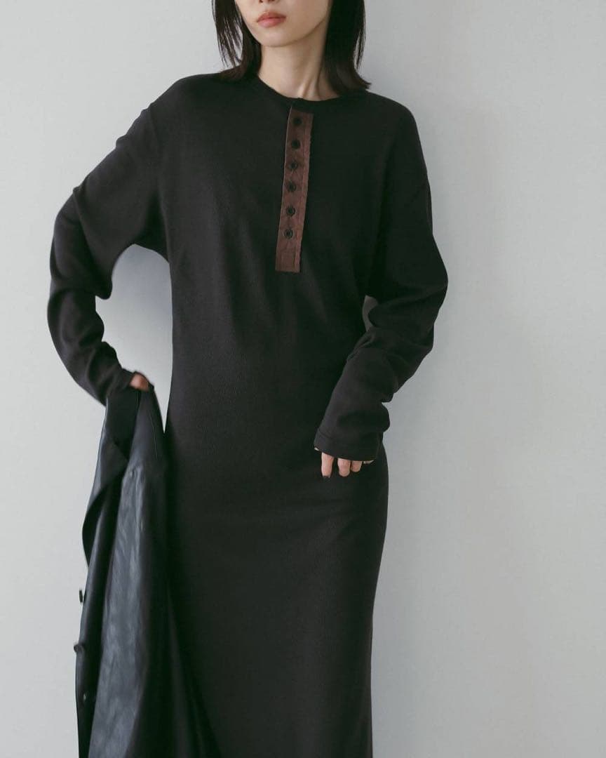 【新品】anuke Thermal 2way Onepiece ネイビー 38