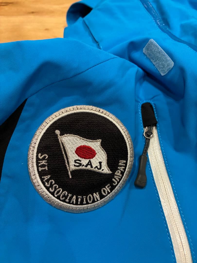 【赤いおはぎ】ミズノ高機能スキーウェア（SAJ）上下セットメンズLサイズ