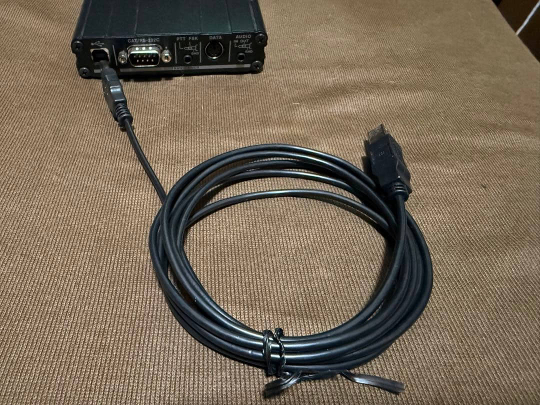 YAESU SCU-17 USBインターフェースユニット