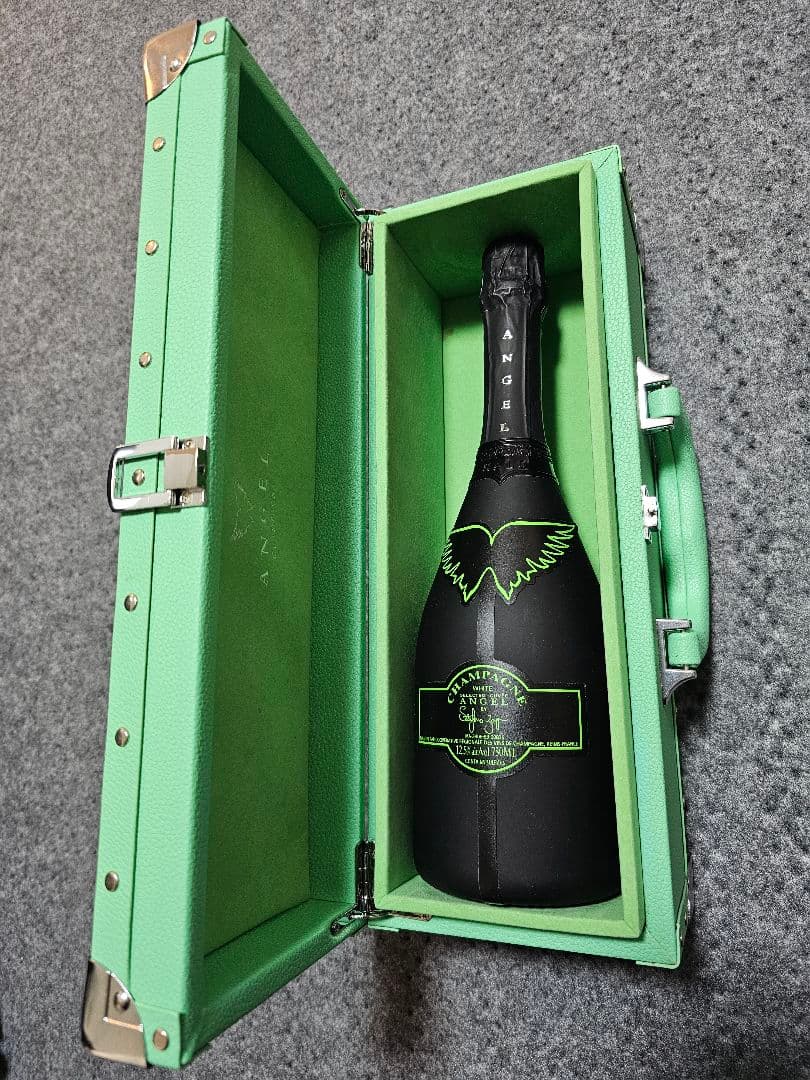 【未開栓】ANGEL シャンパン ヘイロー グリーン 750ml 専用ケース付き