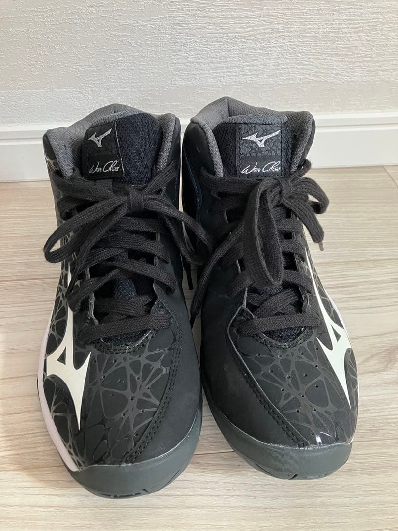 【未使用品】Mizuno ウエーブチェイサー　ブラック/ホワイト　ユニセックス