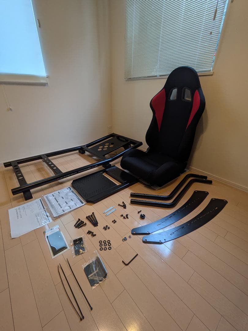 ロッソモデロ製ハンコンコックピット GTD-RS