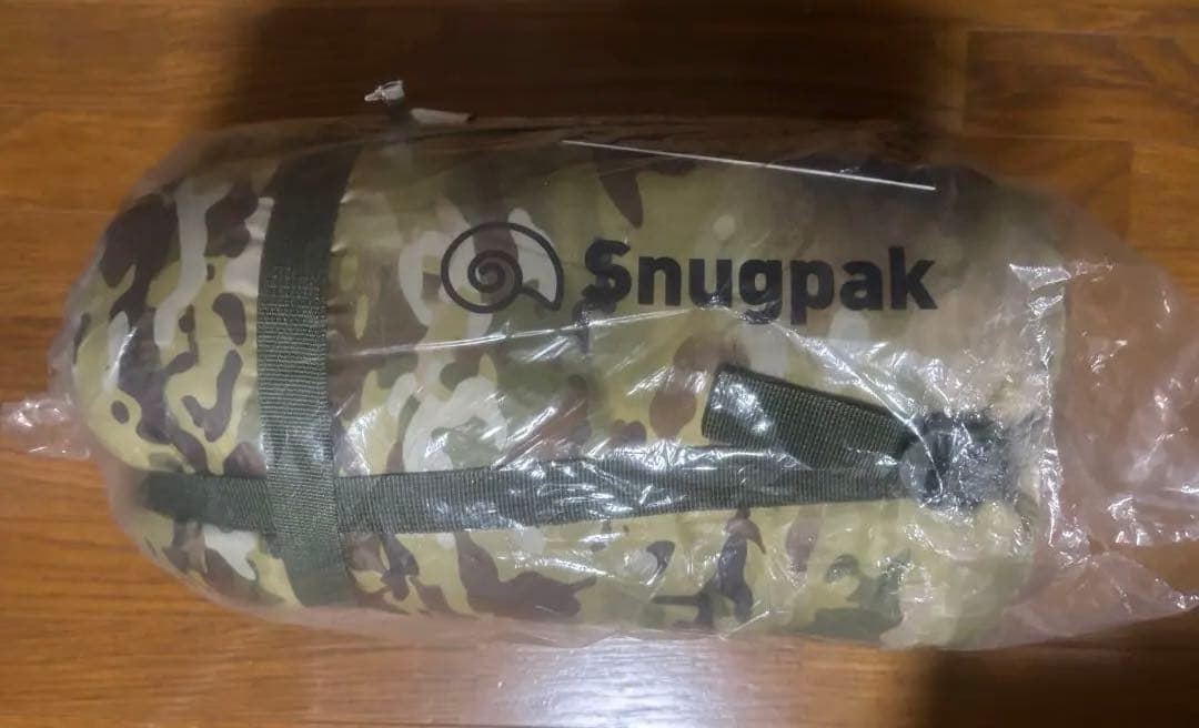 【新品・未使用】Snugpak カモフラージュ寝袋
