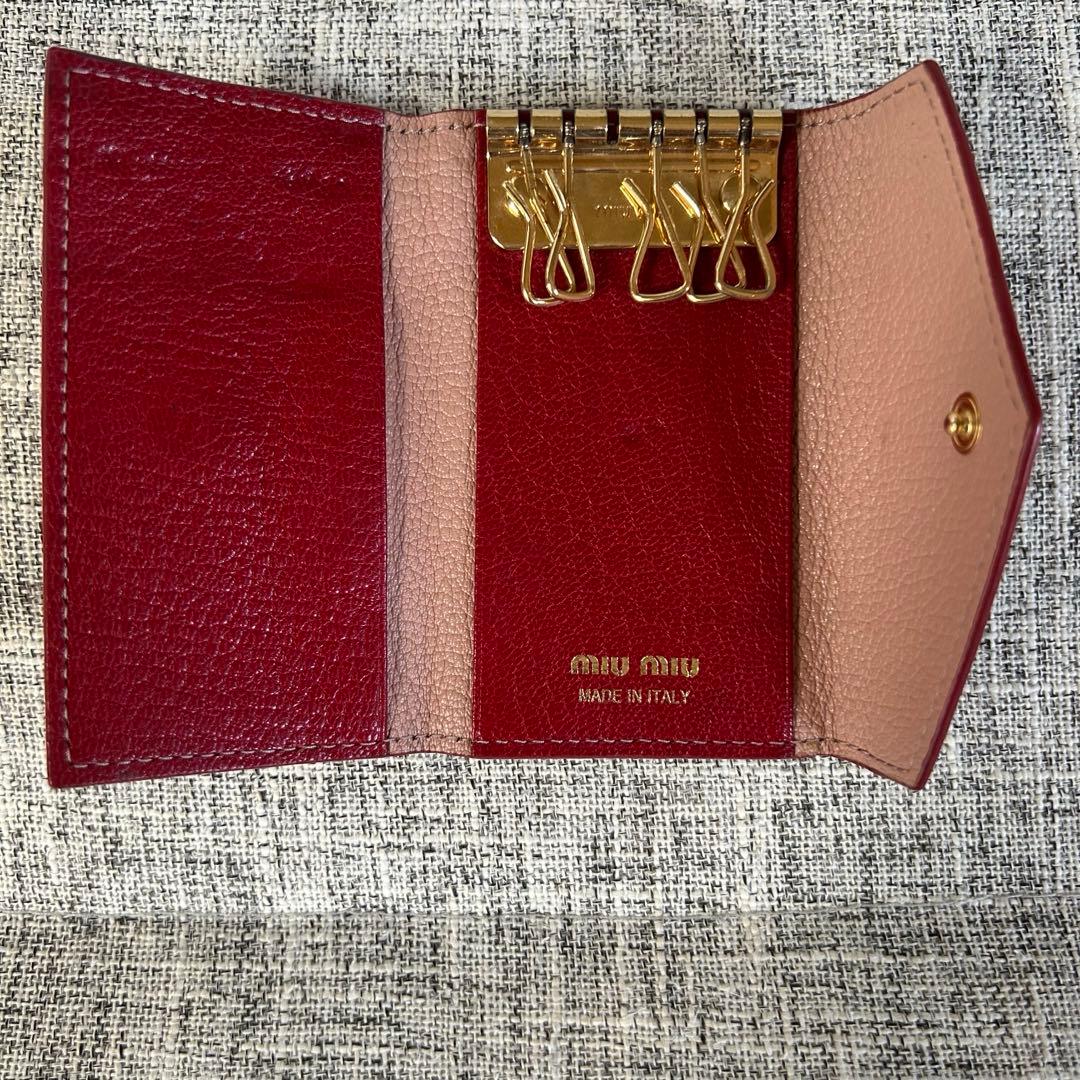 miu miu ミュウミュウ キーケース マドラスラブ レター 6連