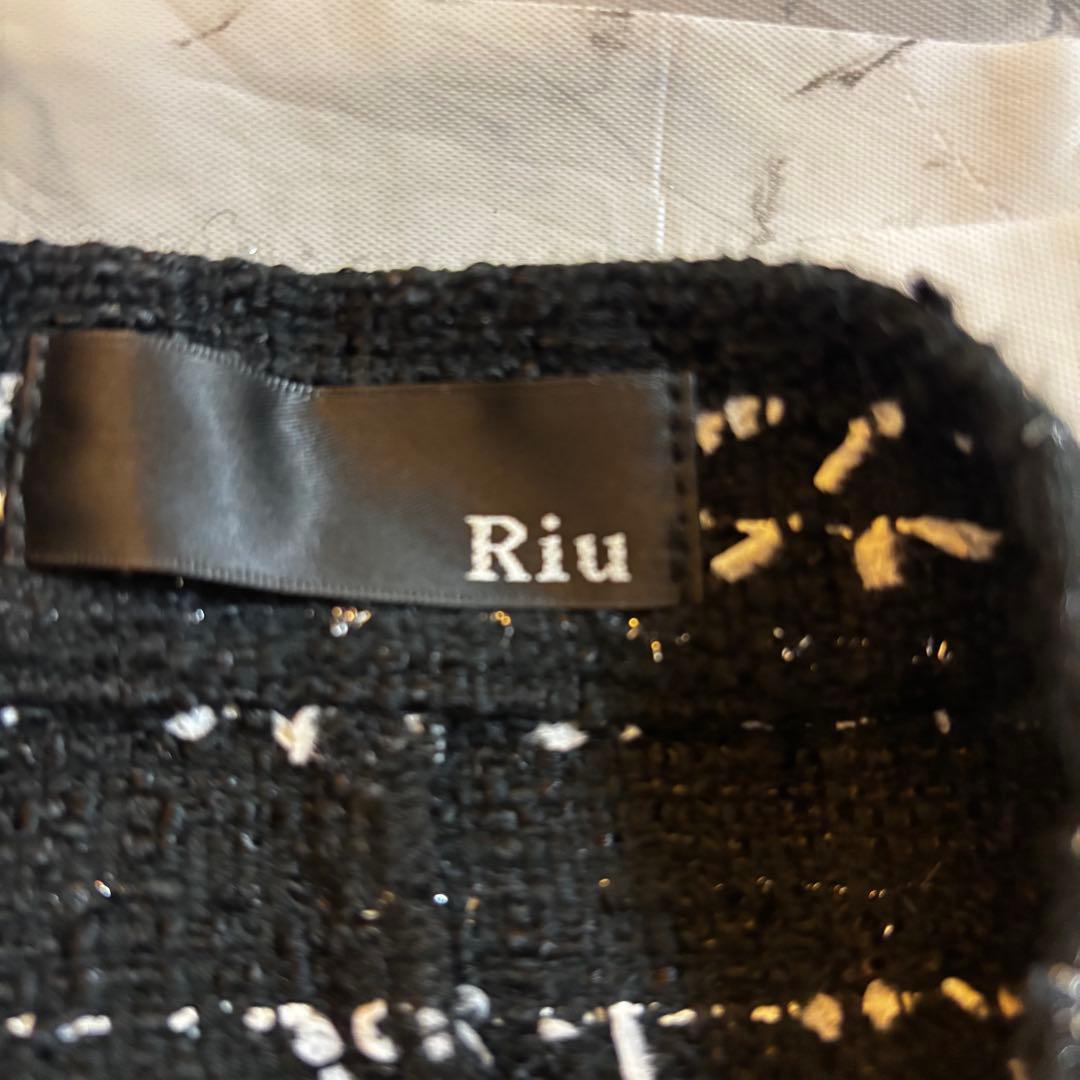 ♡【美品】Riu Rちゃん　ツイード　トップス　ブラック