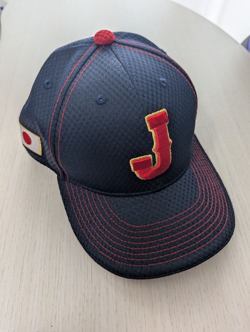 WBC 2026 侍ジャパンのミズノ公式レプリカキャップ（カーブ型）です。