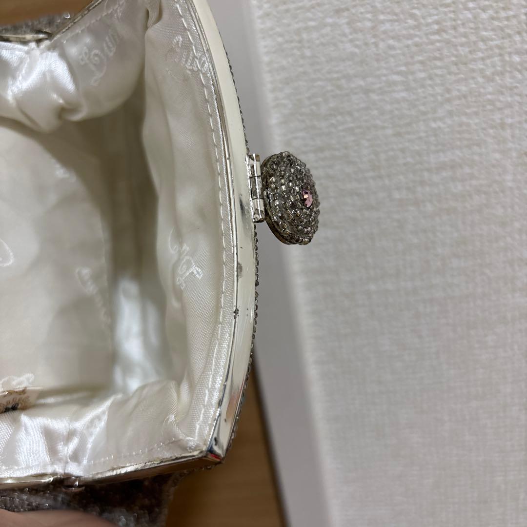 LUMY はしもと　シルバー クラッチバッグ