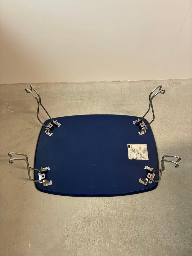 ポストモダン　ブルー　センターテーブル　机　ビンテージ　うねうね脚　レトロポップ