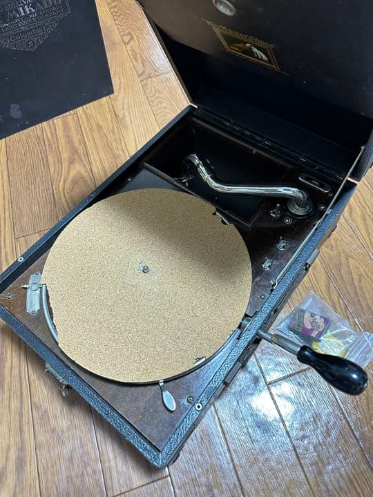 hismastersvoice蓄音機手巻きレコード　アンティークレコード付き