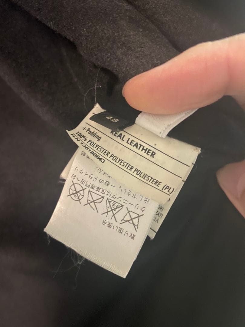 Salvatore Ferragamo レザー中綿ベスト