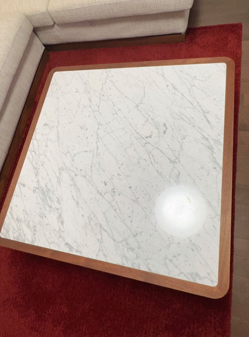 ⭐︎期間限定の激安出品⭐︎定価50万、天然大理石リビングテーブル