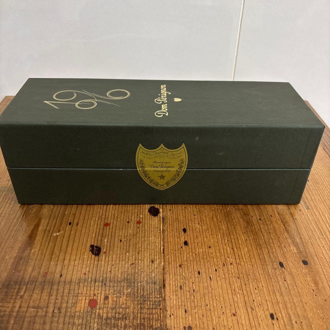 Dom Pérignon 1996 ギフトボックス入り未開封