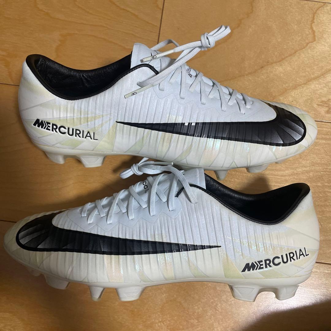 CR7 マーキュリアル ヴェイパー11