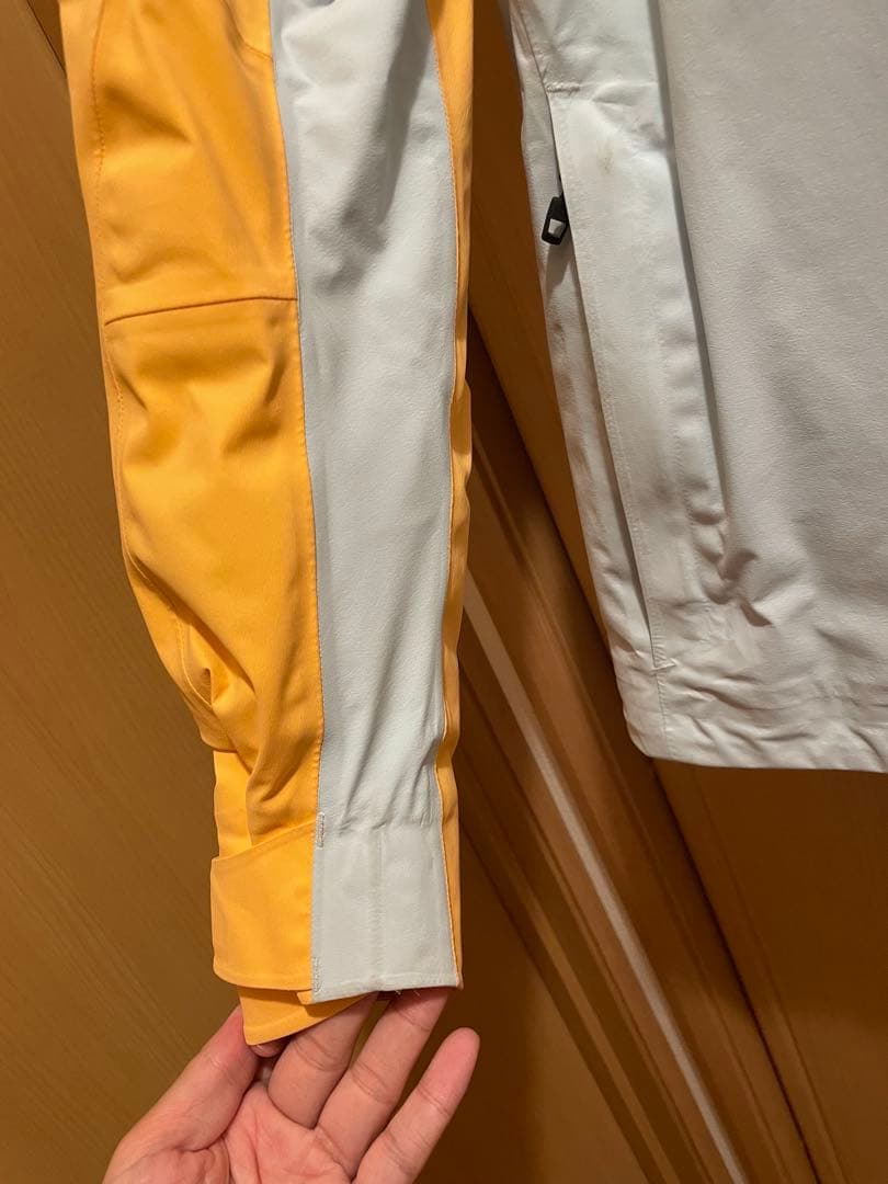 最終値下げ❗️ Burton [ak] GORE-TEX スノーボードジャケットS