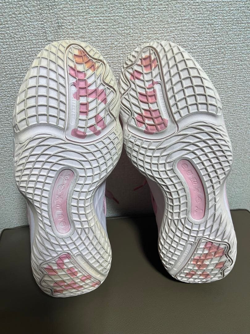 adidas D.O.N. lssue3 light pink バッシュ