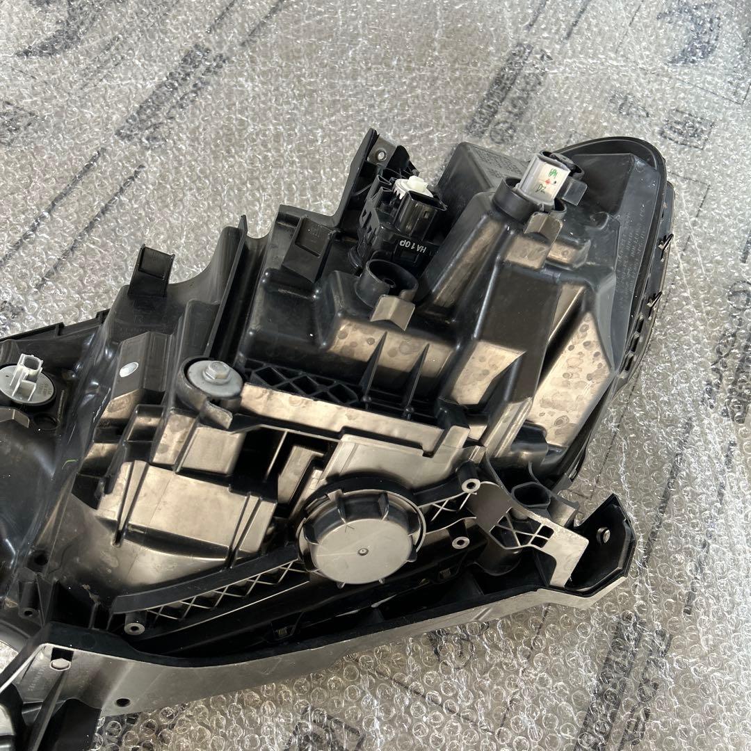 フィット　ヘッドライト　右　STANLEY W3674 ジャンク品
