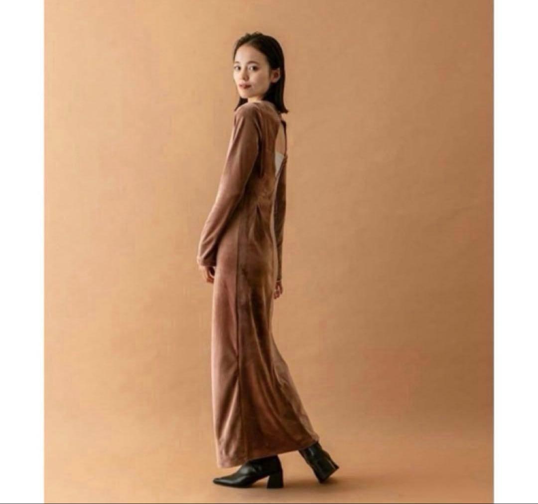 美品✨mystic ミスティック 【森川企画】バックオープンベロアワンピース