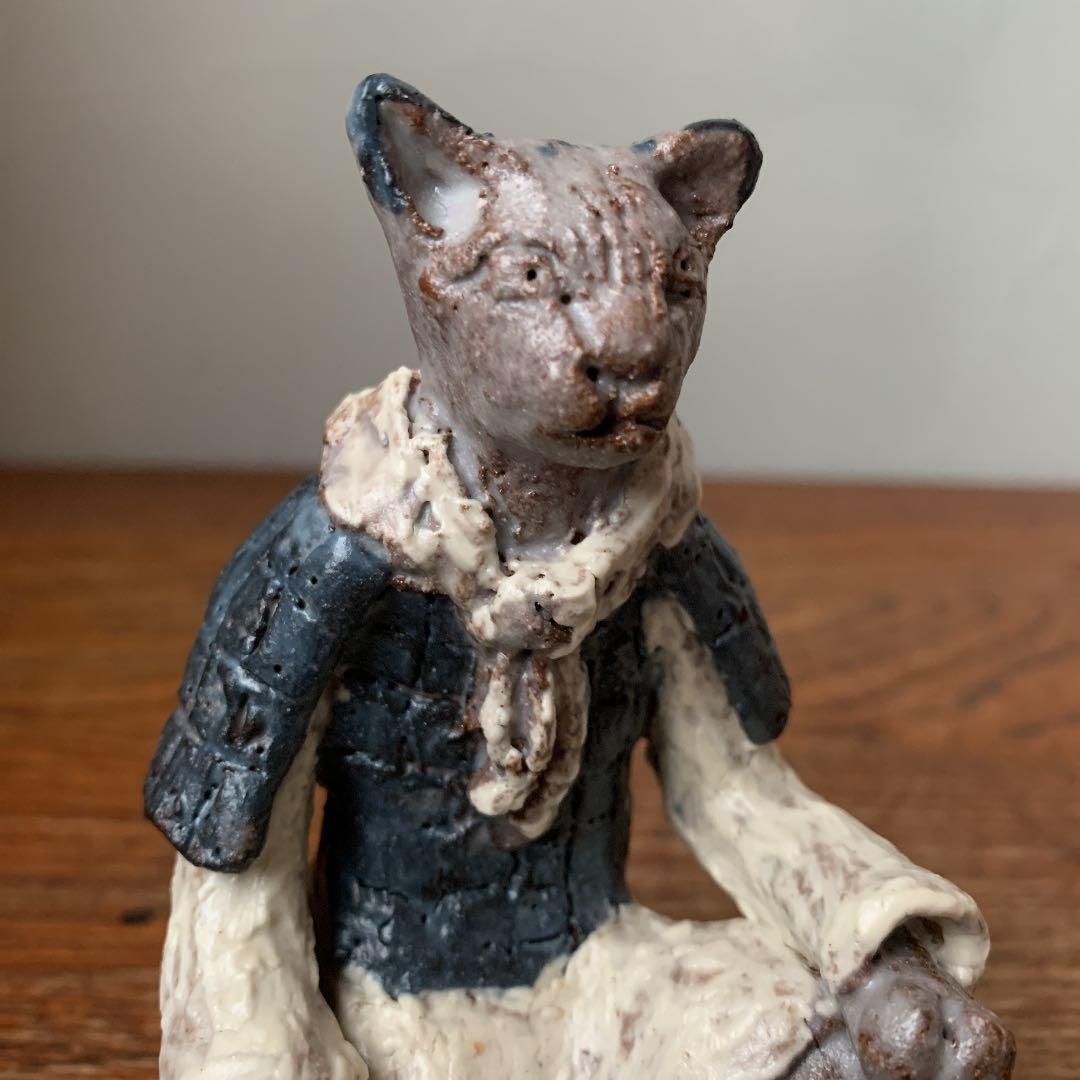 妻の作った　猫の兵馬俑　猫お墓シリーズ　陶芸　ブックエンド