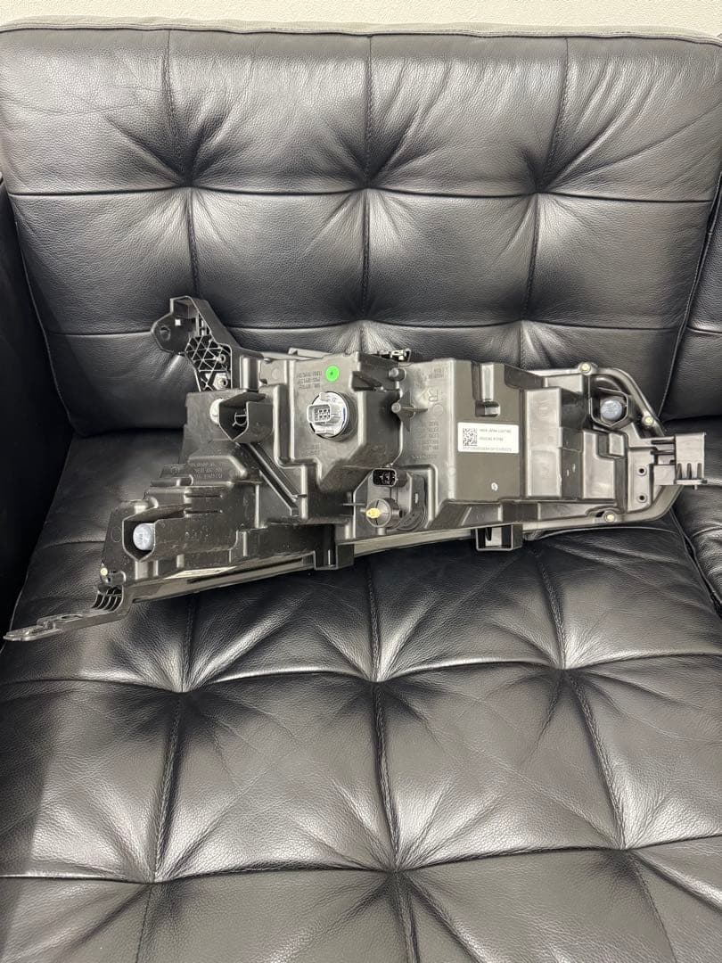 【美品】ホンダ WR-V WRV DG5純正 LED ヘッドライト 左右セット