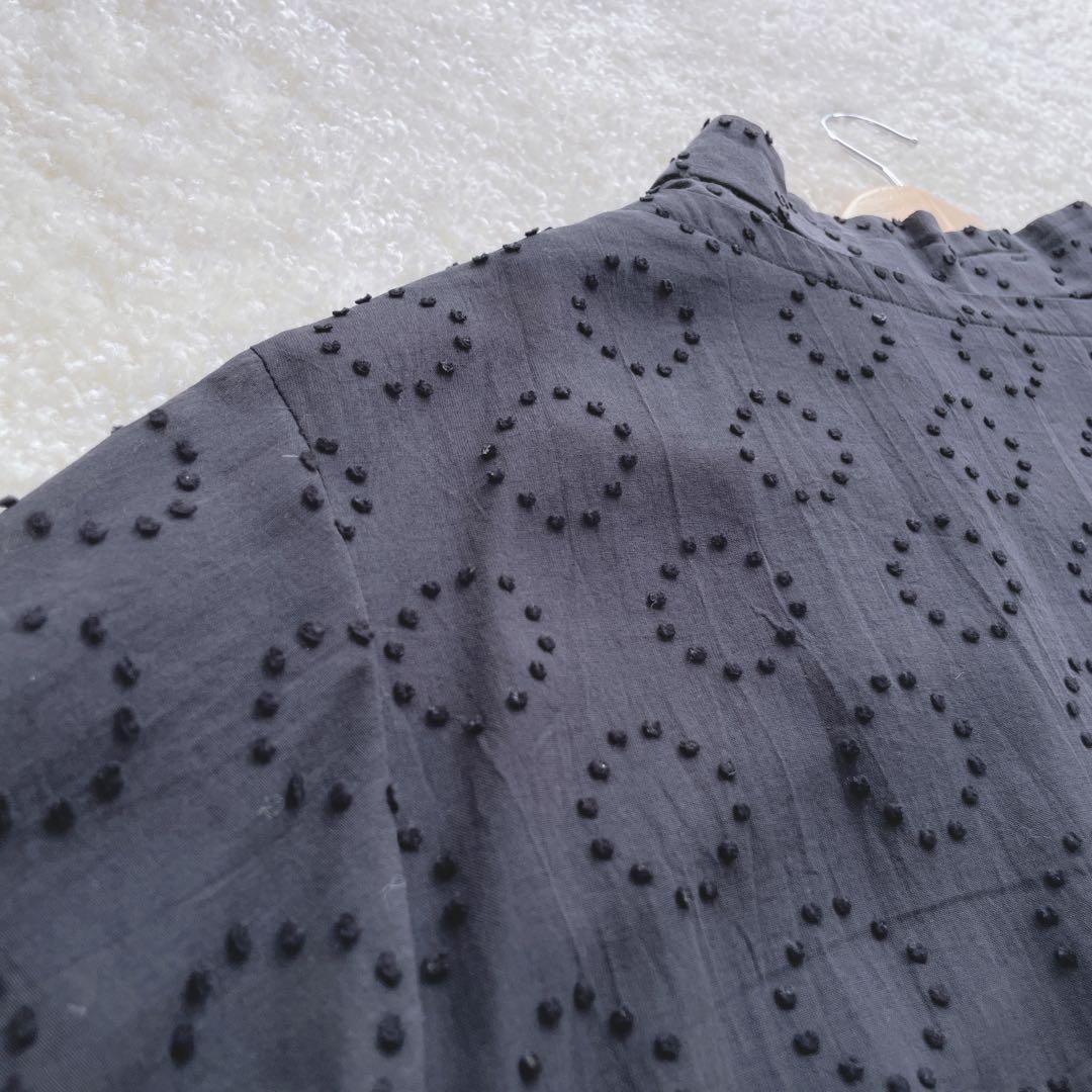 美品 慈雨 ジウ センソユニコ シアー変形ブラウス ドット 塩縮加工 40